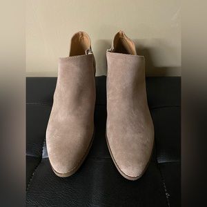 Lucky Brand Women's Boots Size 9.5